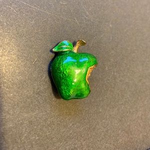 Beautiful Green & Gold Apple Brooch